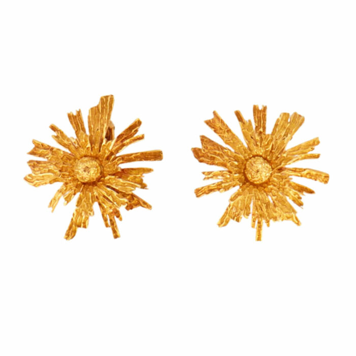 CARTIER - Gold Flower Earrings